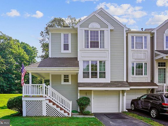 2nd image of 8301 Southern Oaks Ct