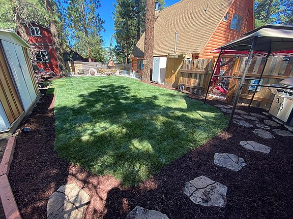 3rd image of 308 W Fairway Blvd