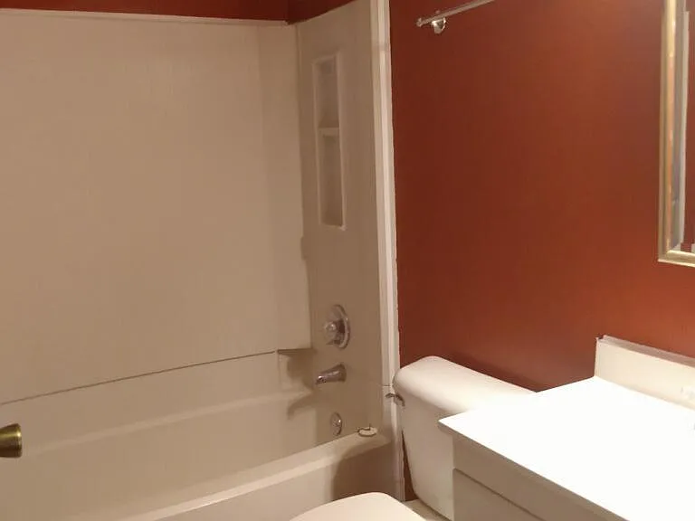 5960 Black Oak Dr — Photo 9