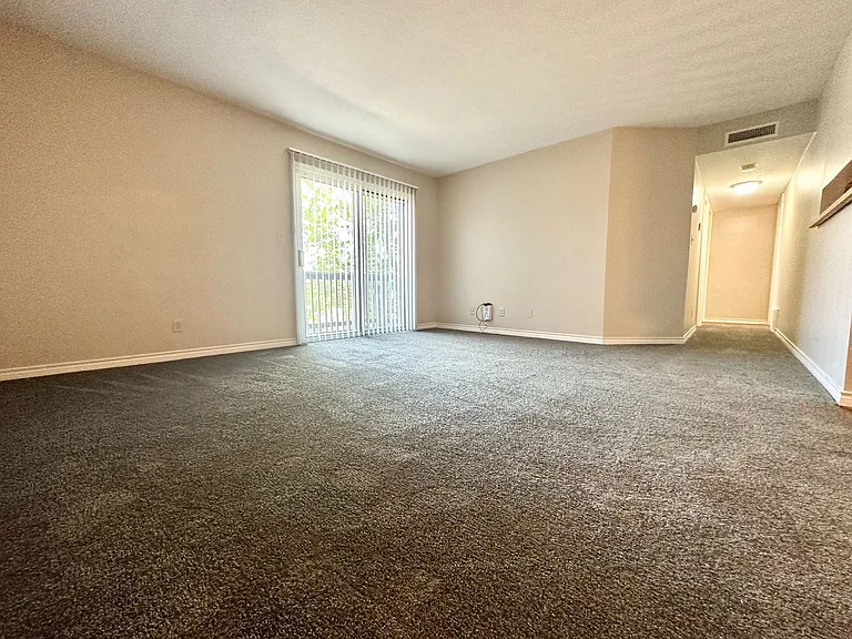 Parkview Apartments — Photo 18