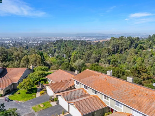 141 Mountain Valley St, Oakland, CA 94605