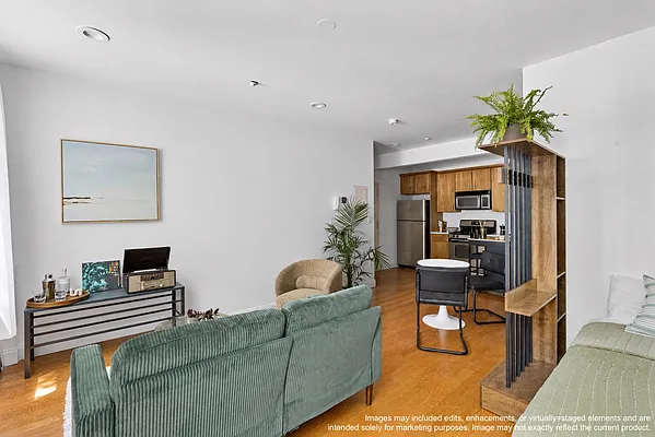 Living room, photo 3