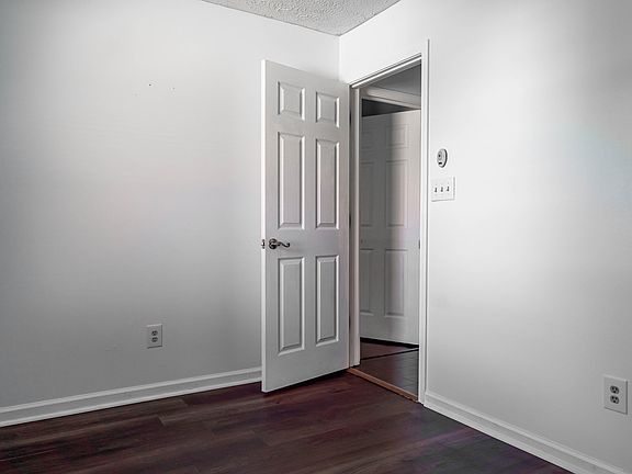 3rd image of 2023 Cycling Ln