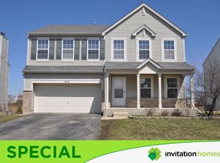 816 Chesapeake Trl, Round Lake Heights, IL 60073