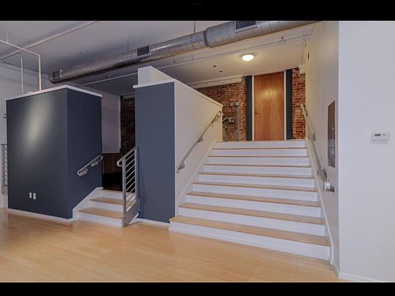 3rd image of 309 Church St Unit 307-1