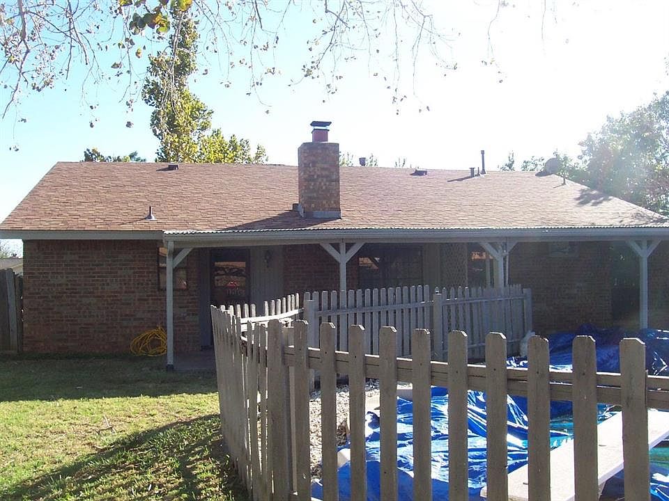 1st image of 7707 NW Kingsbury Ave