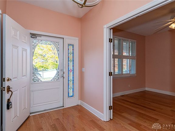 5th image of 298 Victoria Pl