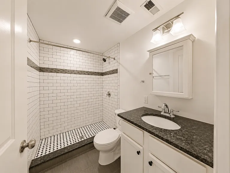 6619 Ridge Avenue — Photo 7