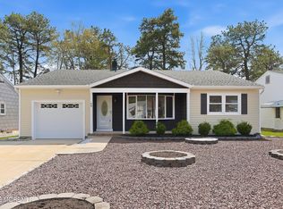 46 Auburn Road, Toms River, NJ 08757