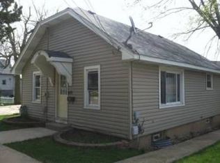 431 Washington St, Elgin, IL 60123