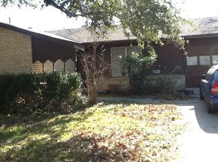 10700 Lazy Oaks Dr, San Antonio, TX 78217