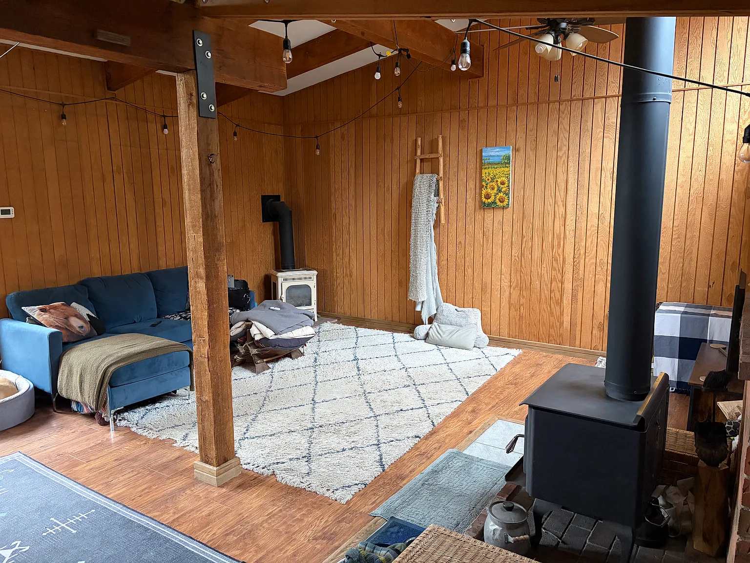 2 bed, 1032 sqft, $2,100 — Photo 1
