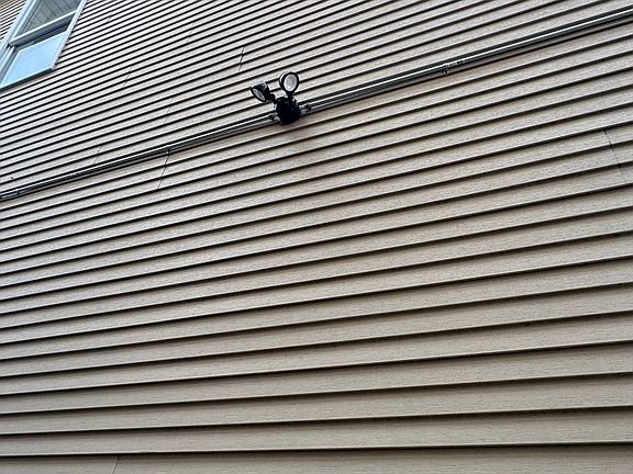 5th image of 7914 S Greenwood Ave #2