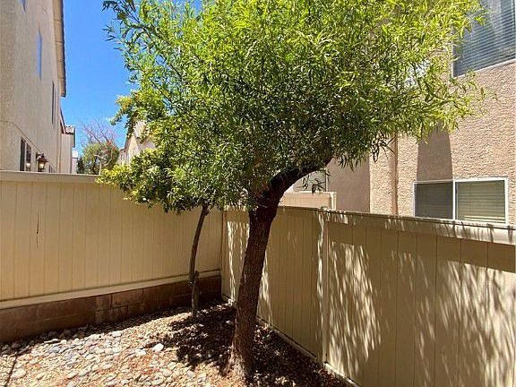3rd image of 9508 Havasu Canyon Ave