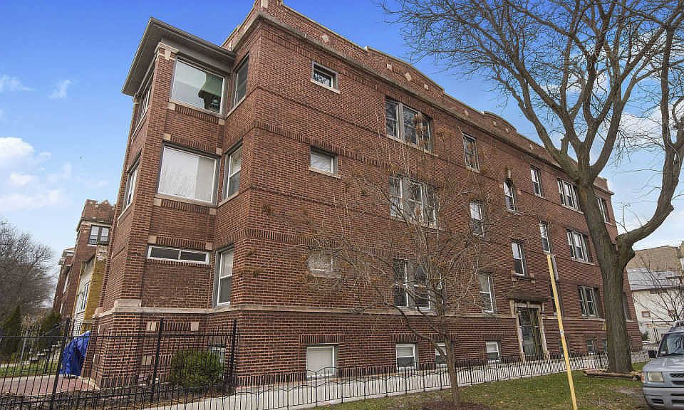 1st image of 4638 N Spaulding Ave #1S