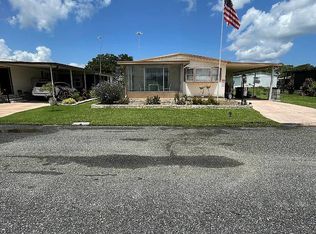 4 Amber Ln, Eustis, FL 32726