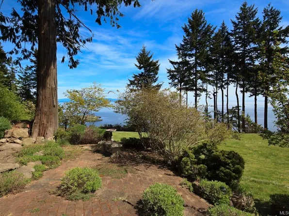 1180 Berry Point Rd, Nanaimo, BC V0R 1X1