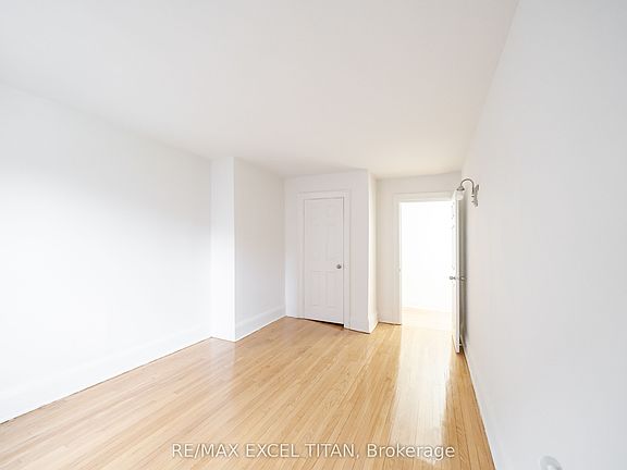 5th image of 6 Kingston Rd #21