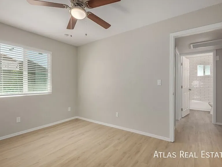 1011 E Commonwealth Pl #3 — Photo 16