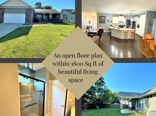 1207 Old Orchard Dr, Monett, MO 65708