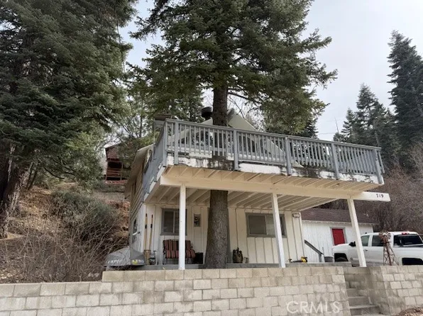 719 Ridge Way, Green Valley Lake, CA 92341