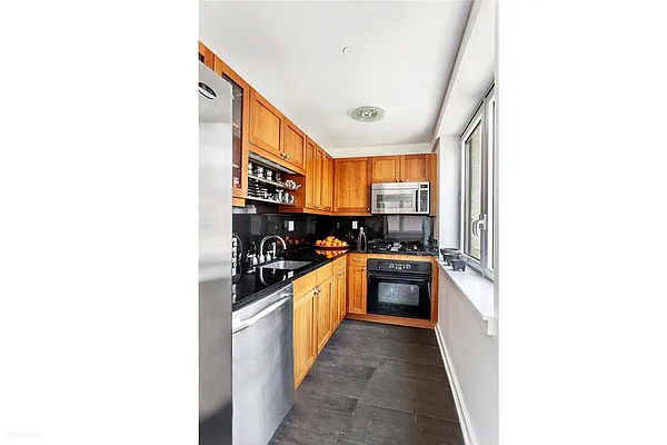 Rented by Corcoran | media 13