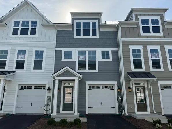 3449 Monterey Dr, Harrisonburg, VA 22801