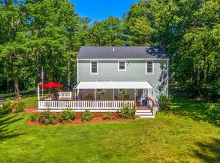 96 Hanover St, Hanover, MA 02339