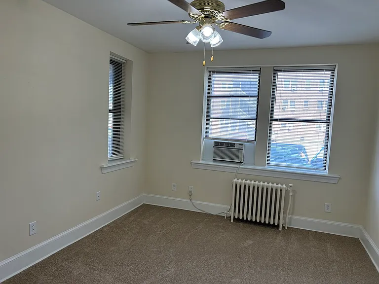 Park Manor — Photo 10