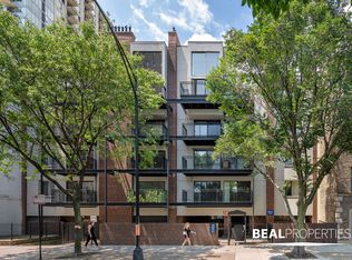 1220 North LaSalle Street, Chicago, IL 60610