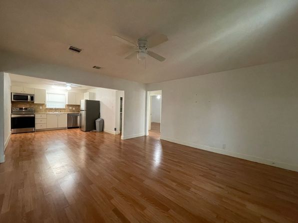 809 Glen Garden Dr