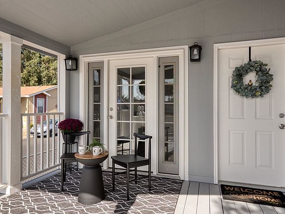 2nd image of 5901 Newbrook Cir Space 44