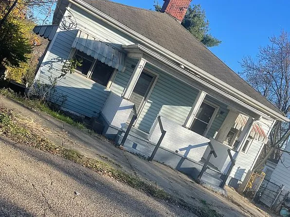 118 Logan Ave, Mingo Junction, OH 43938