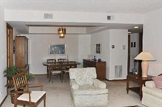 5th image of 1454 Ashland Ave APT 406