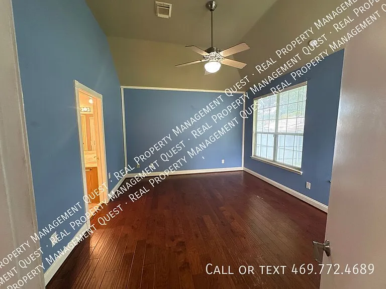 2336 Timbercreek Dr — Photo 7