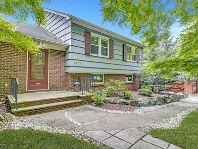 1607 Sky Top Dr, Mountainside, NJ, 07092