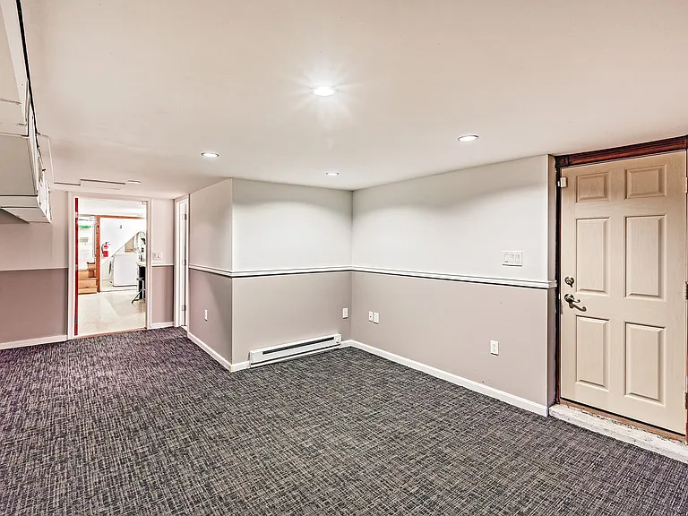 1018 Wawaset St — Photo 17