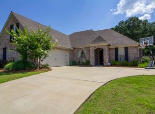 264 Fieldstone Ln, Madison, MS 39110