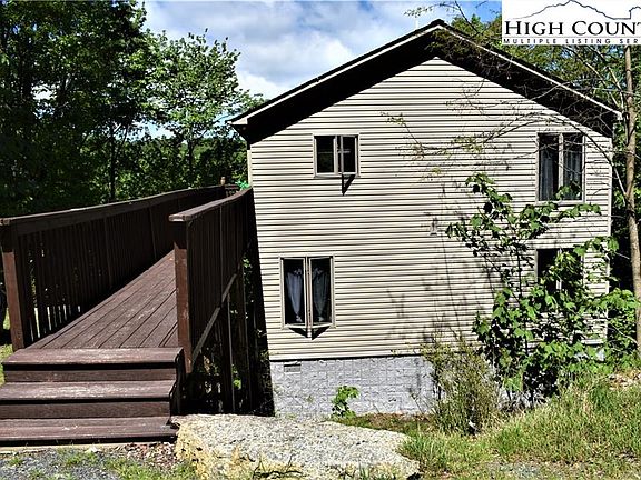 2nd image of 111 Hoot Owl Ln