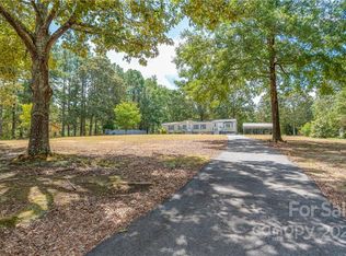 1387 Broken Cir, Chester, SC 29706