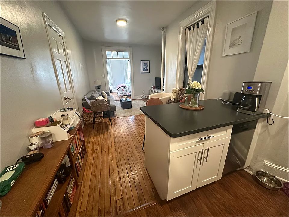 1st image of 337 E 95th St APT 3W