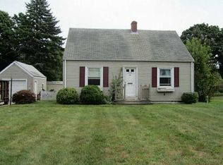 500 School St, North Kingstown, RI 02852