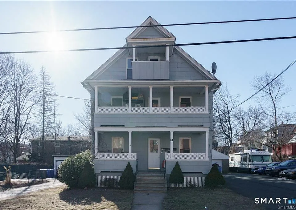 11 Addison St #1