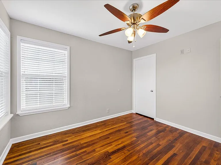 929 Ashland Dr — Photo 18