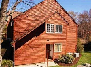 201 Ridgetop Ln, Brewster, NY 10509