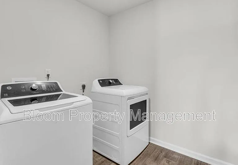 440 White Scallop Way — Photo 27