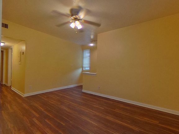 4th image of 1554 W 26th St