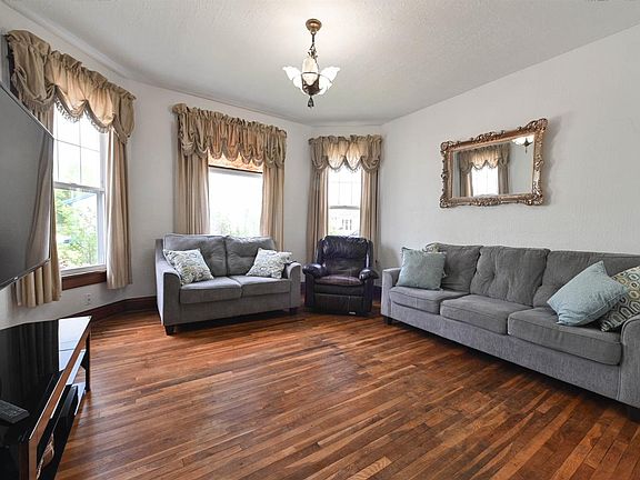 5th image of 202 S Main St Lot 6