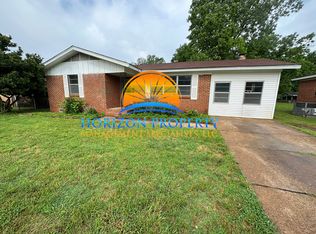2716 Pacific Dr SW, Huntsville, AL 35805
