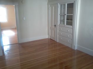 96 Mechanic St APT 4, Manchester, NH 03101